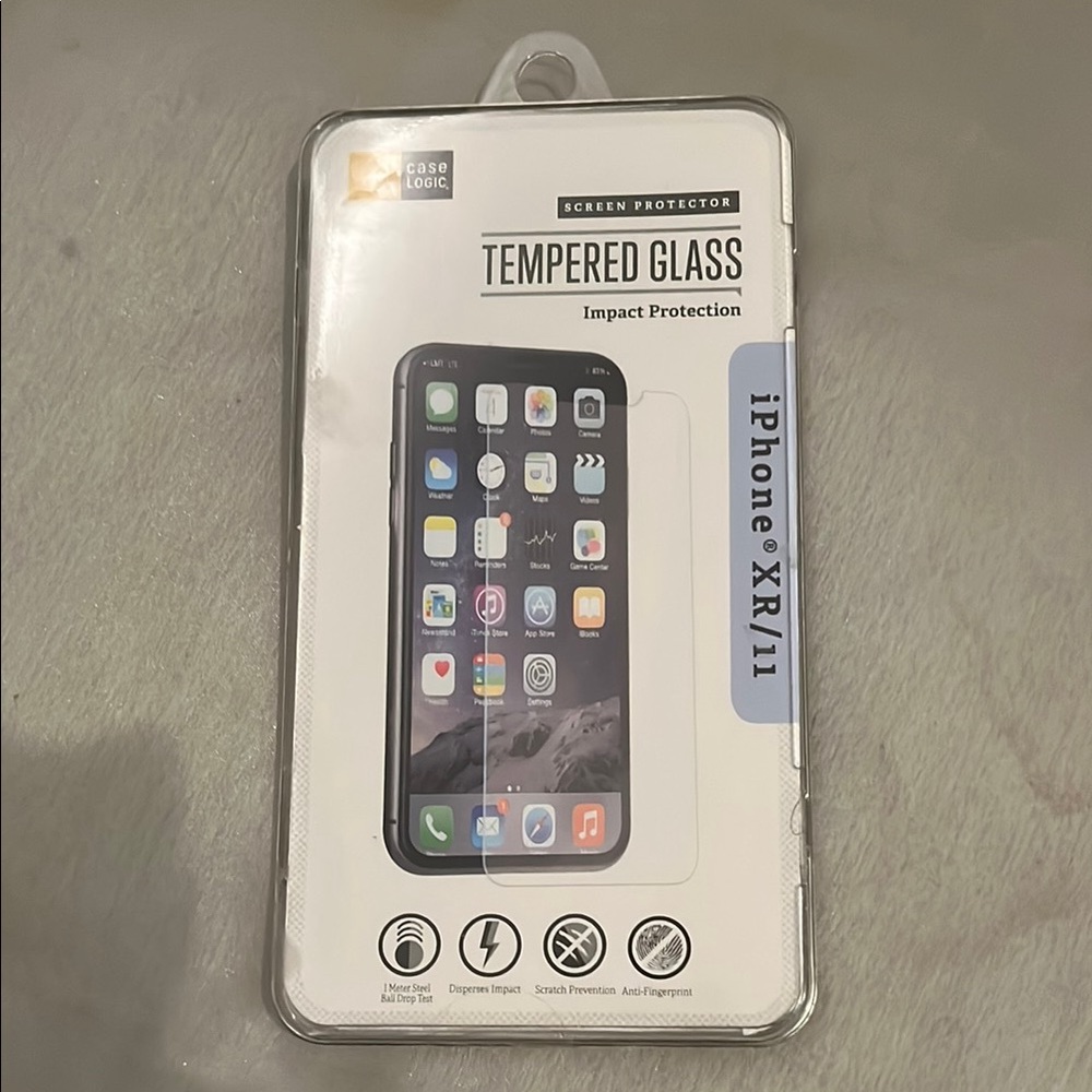 Case Logic Tempered Glass Screen Protector for iPhone XR/11